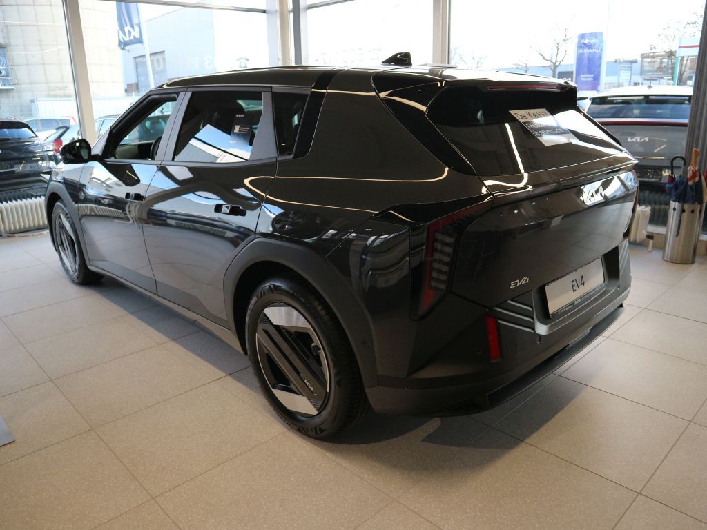Kia EV4