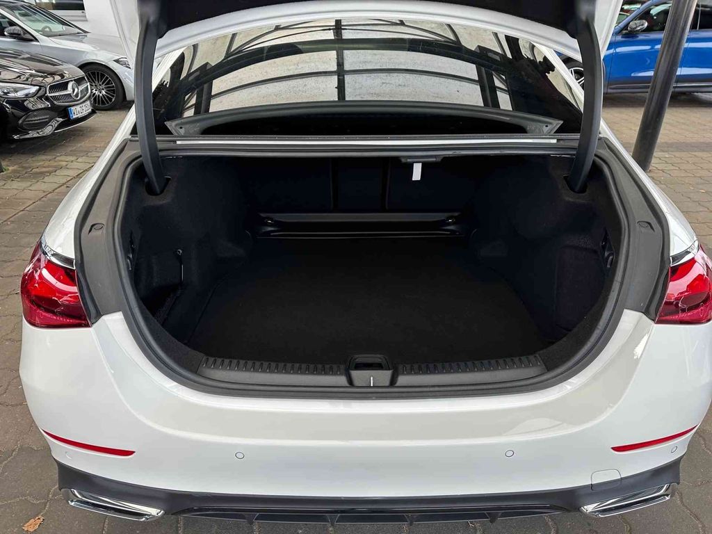 Mercedes-Benz E 220 2024