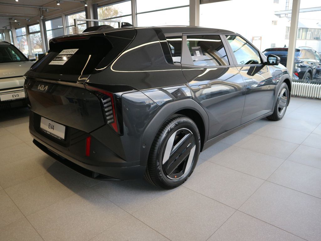 Kia EV4