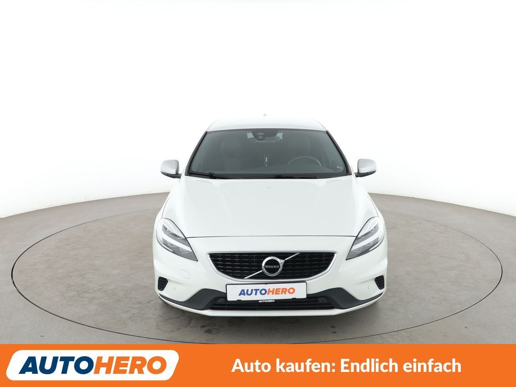 Volvo V40 2018