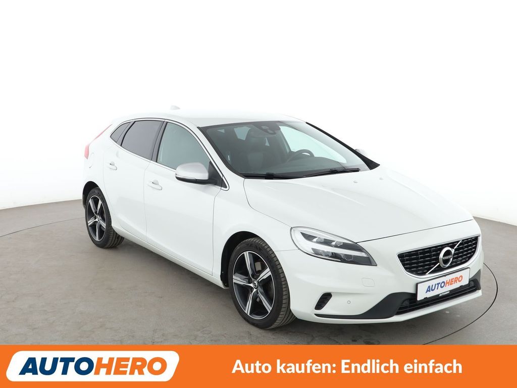 Volvo V40 2018
