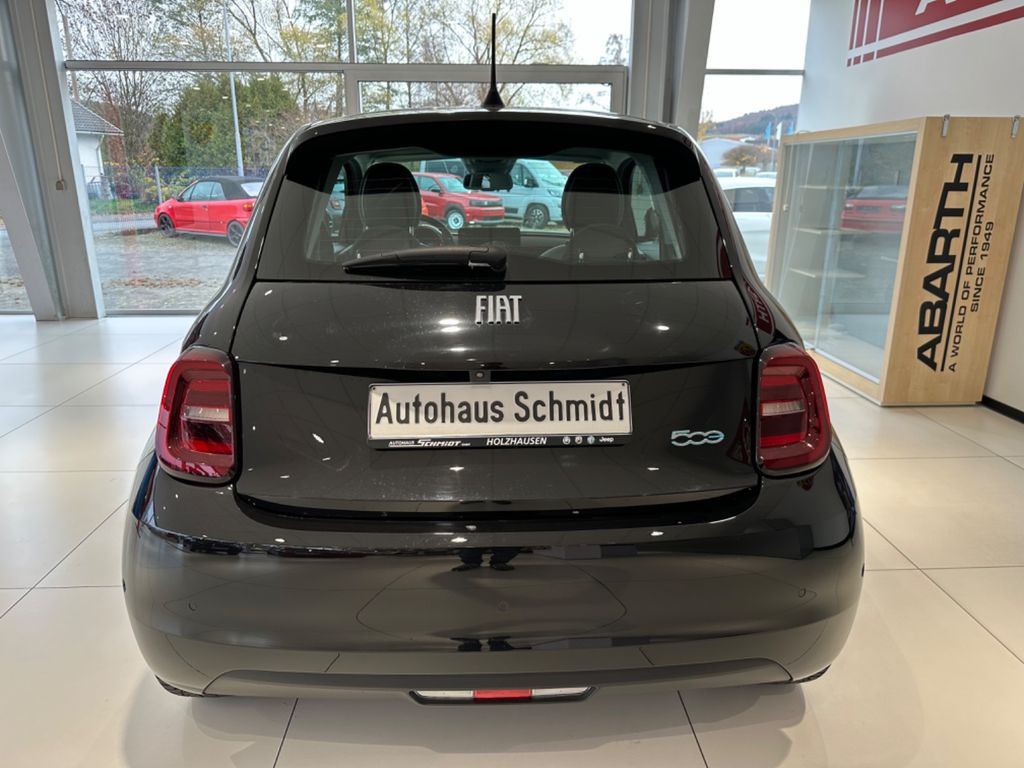 Fiat 500e 2021