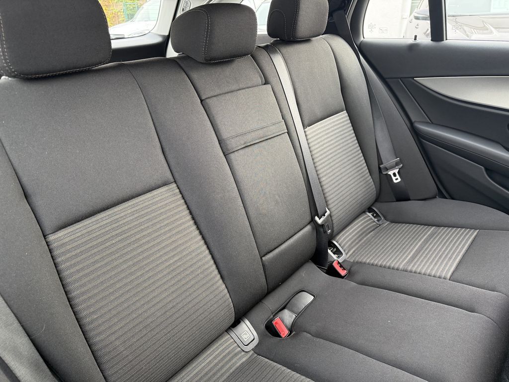 Mercedes-Benz E 200 2023