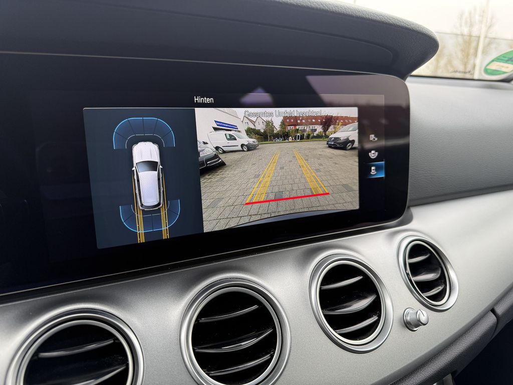 Mercedes-Benz E 200 2023