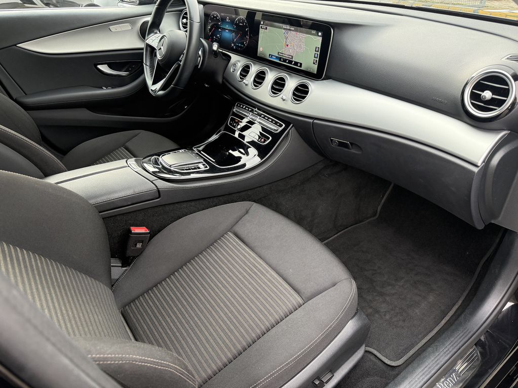 Mercedes-Benz E 200 2023