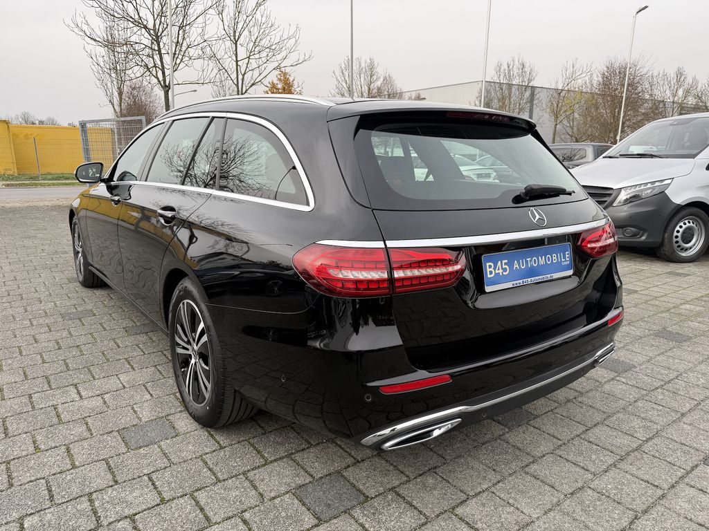 Mercedes-Benz E 200 2023