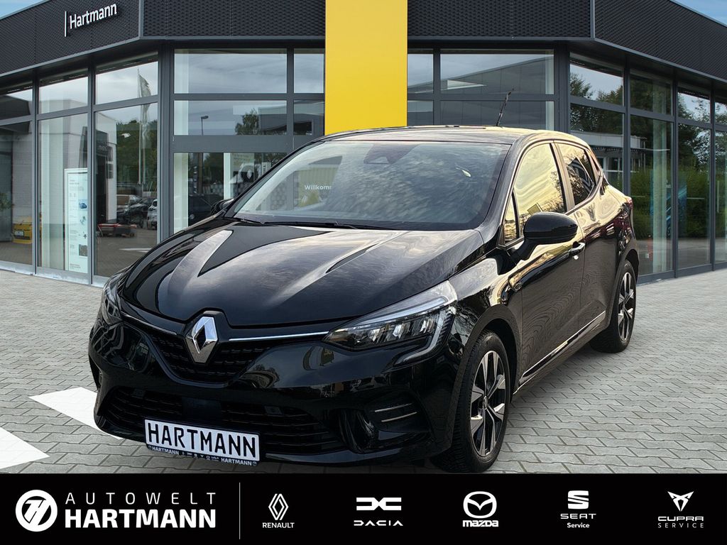 Renault Clio 2023