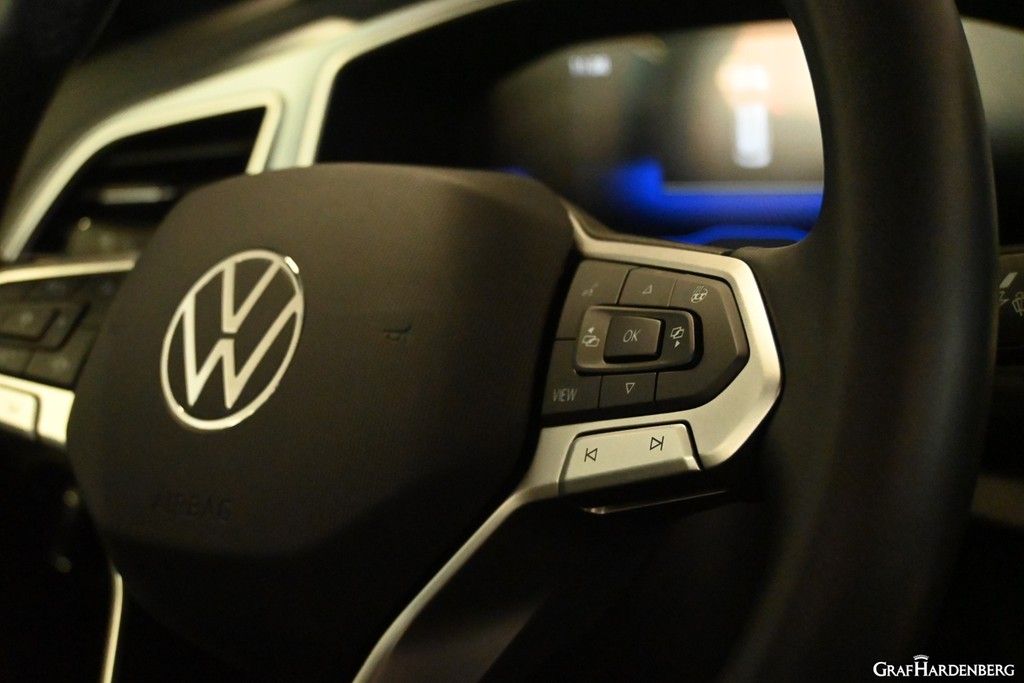 Volkswagen T-Roc 2024