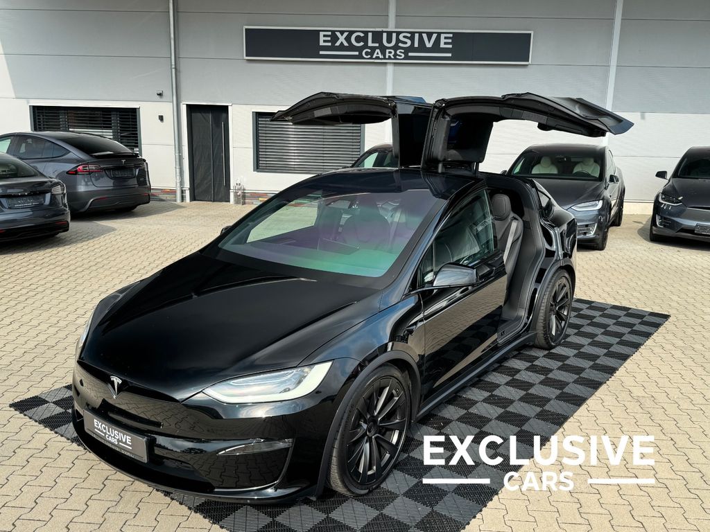 Tesla Model X 2023