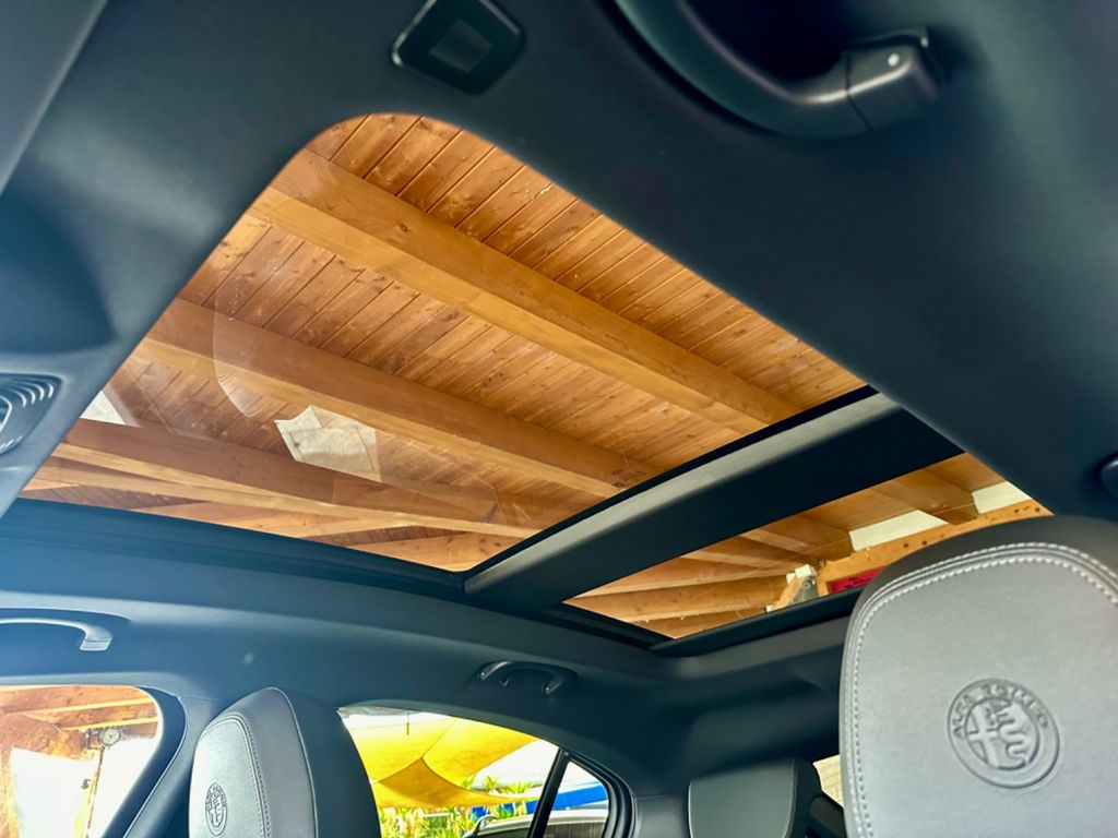 Alfa Romeo Stelvio 2024