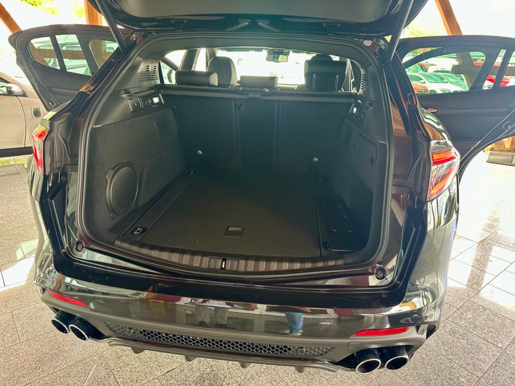 Alfa Romeo Stelvio 2024