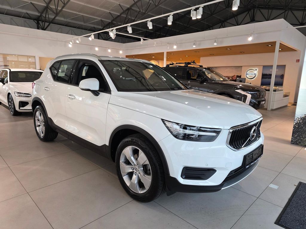 Volvo XC40 2021