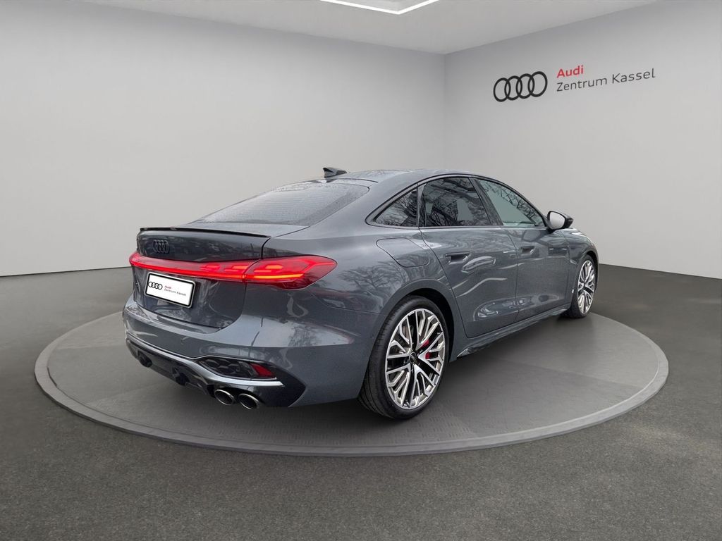 Audi S5 2024