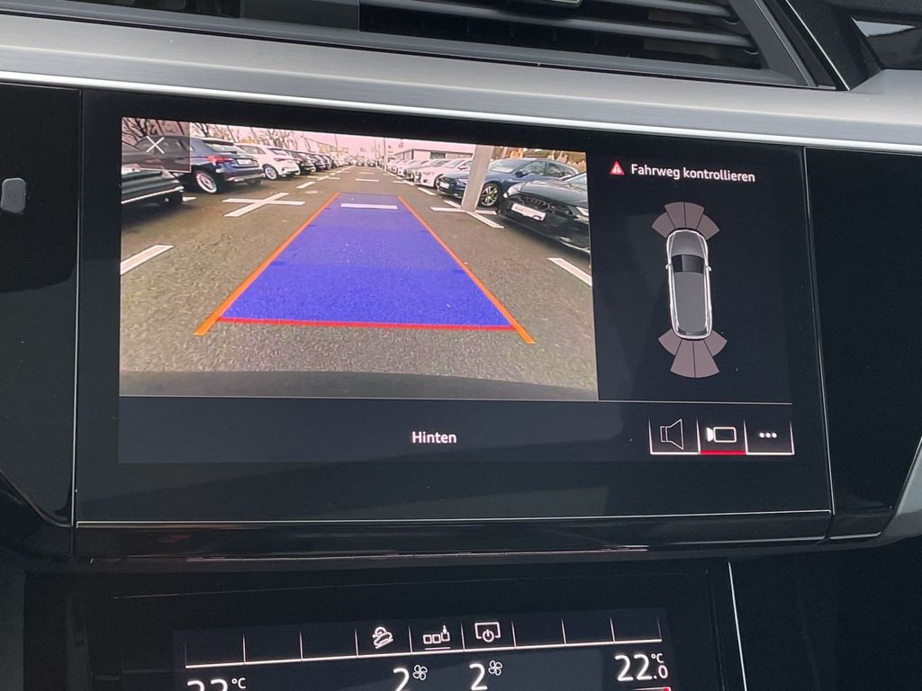 Audi e-tron 2019