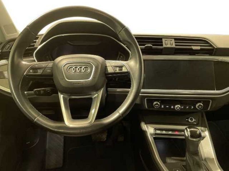 Audi Q3 2021