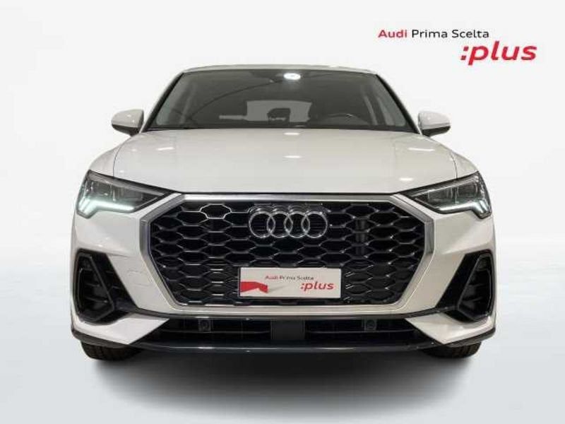 Audi Q3 2021