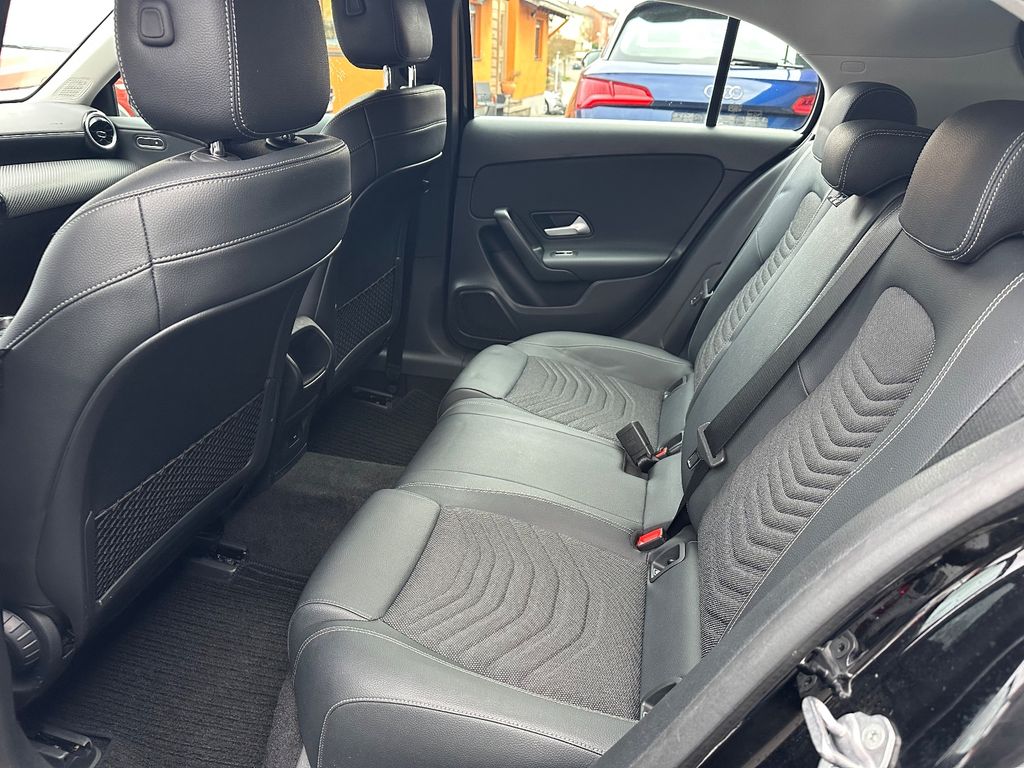 Mercedes-Benz A 180 2021