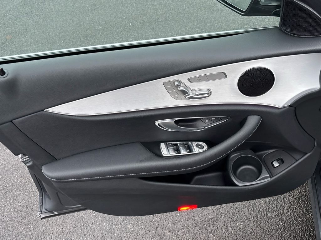 Mercedes-Benz E 400 2022