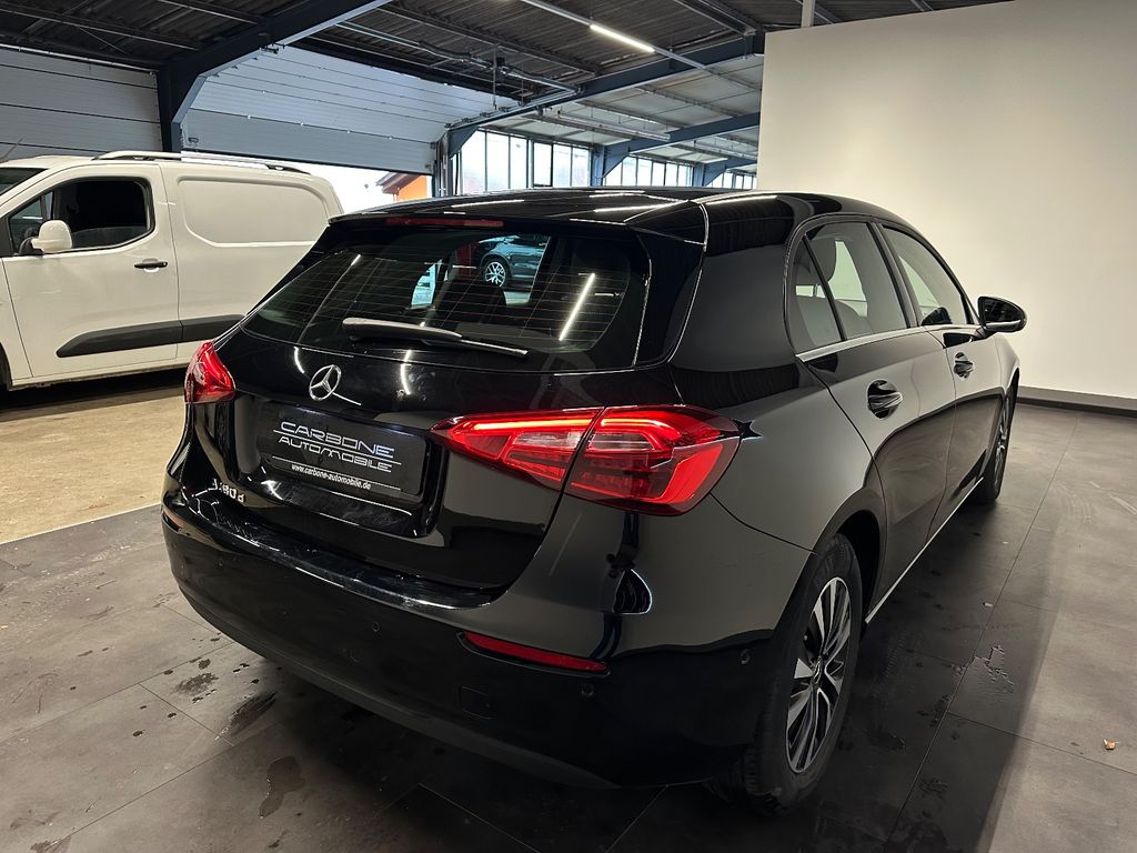 Mercedes-Benz A 180 2021
