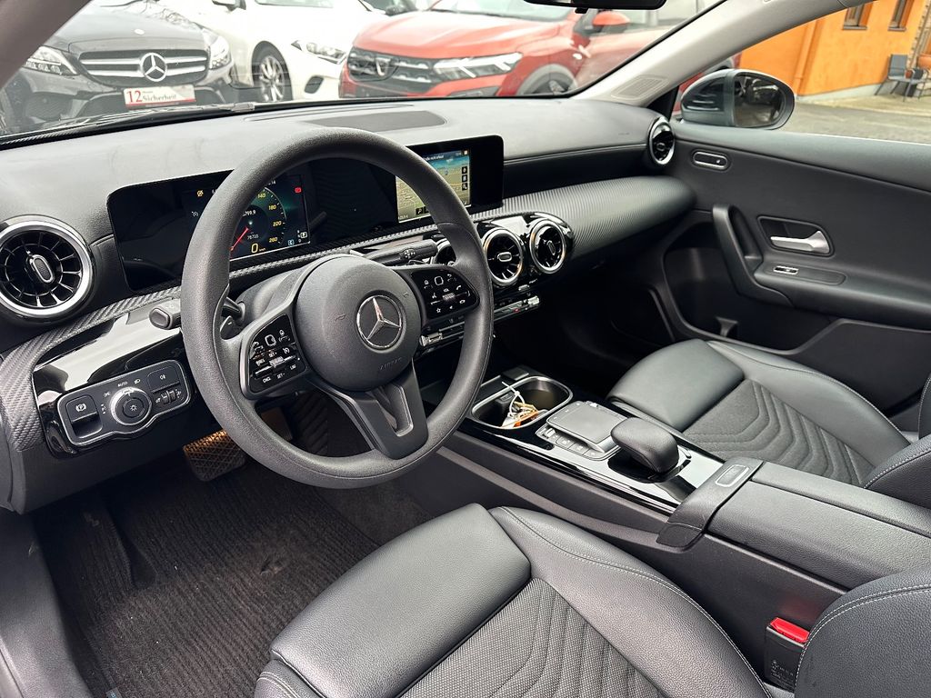 Mercedes-Benz A 180 2021