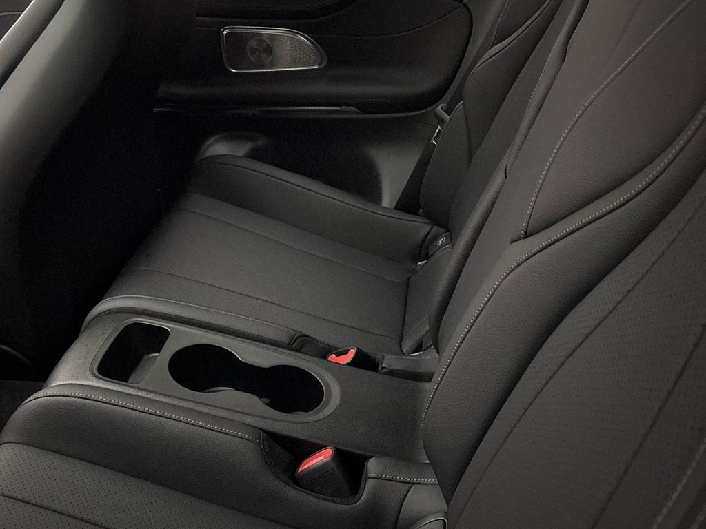 Mercedes-Benz CLE 200 2025