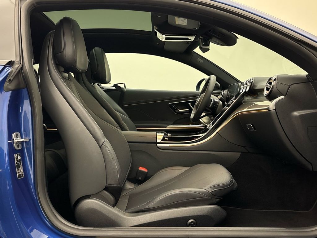 Mercedes-Benz CLE 200 2025