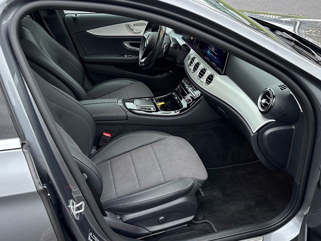 Mercedes-Benz E 400 2022