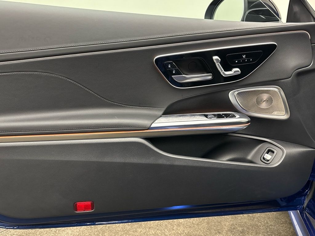 Mercedes-Benz CLE 200 2025