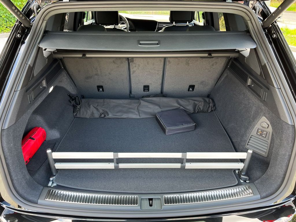 Volkswagen Touareg 2025