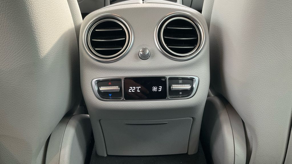 Mercedes-Benz E 300 2022