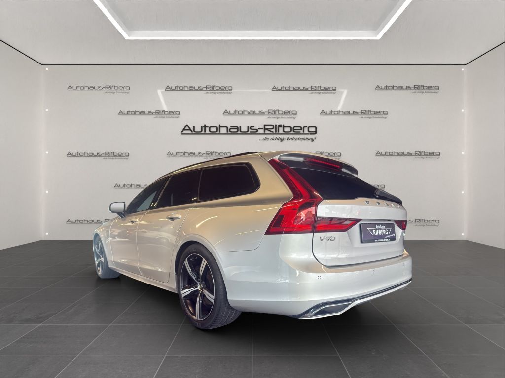Volvo V90 2020