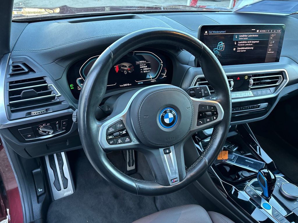 BMW iX3 2022