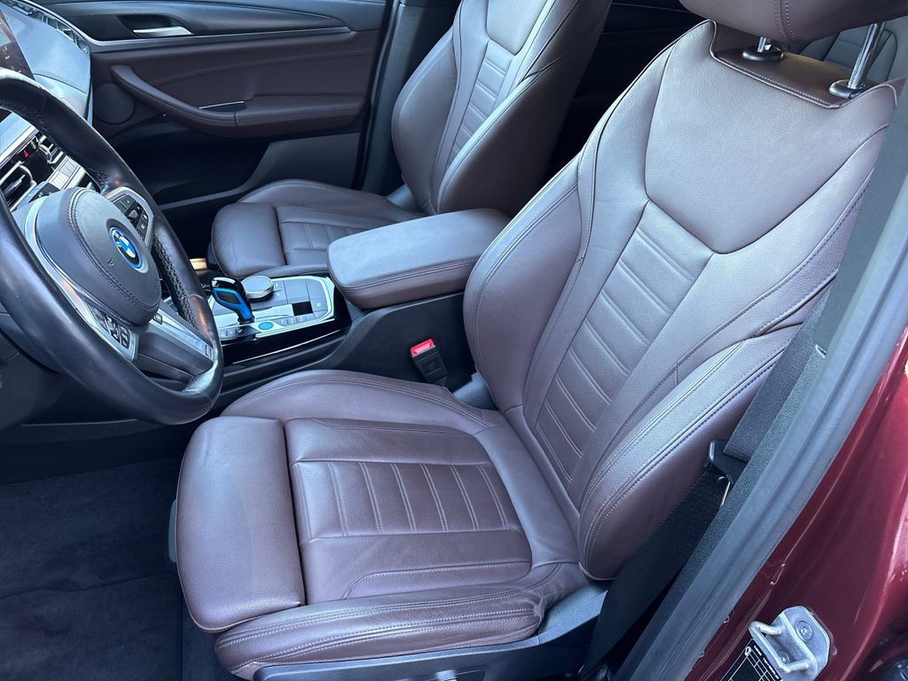 BMW iX3 2022
