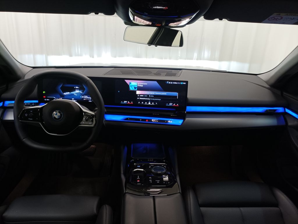 BMW i5 2024
