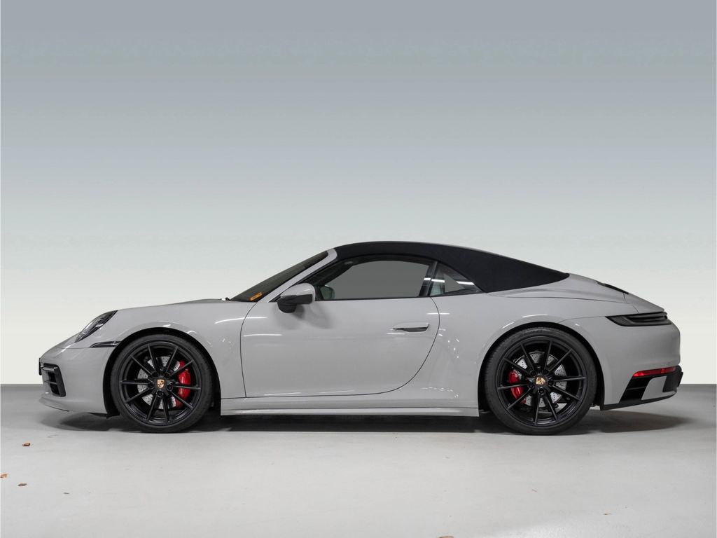 Porsche 992 2022