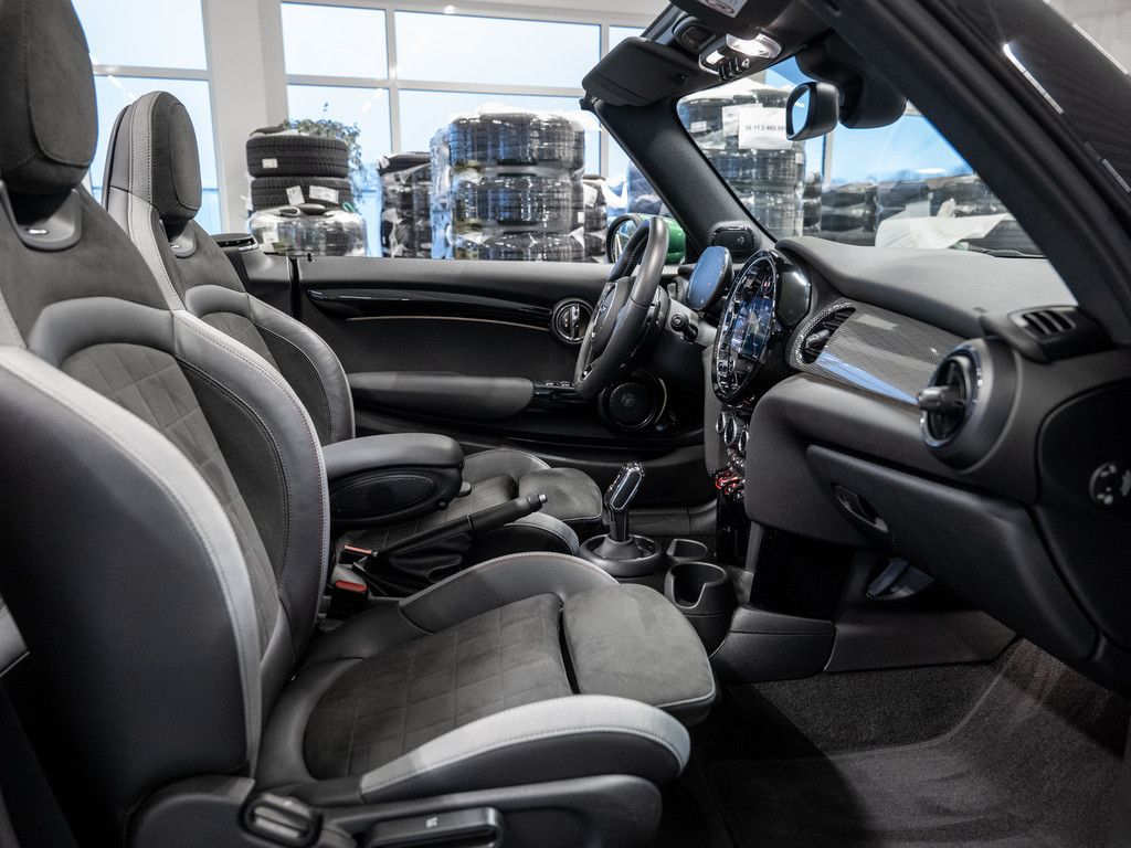 MINI Cooper S Cabrio 2023