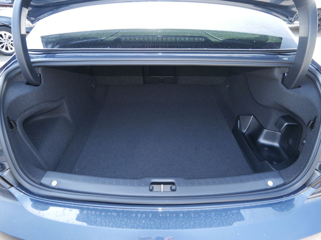 Volvo S90 2025