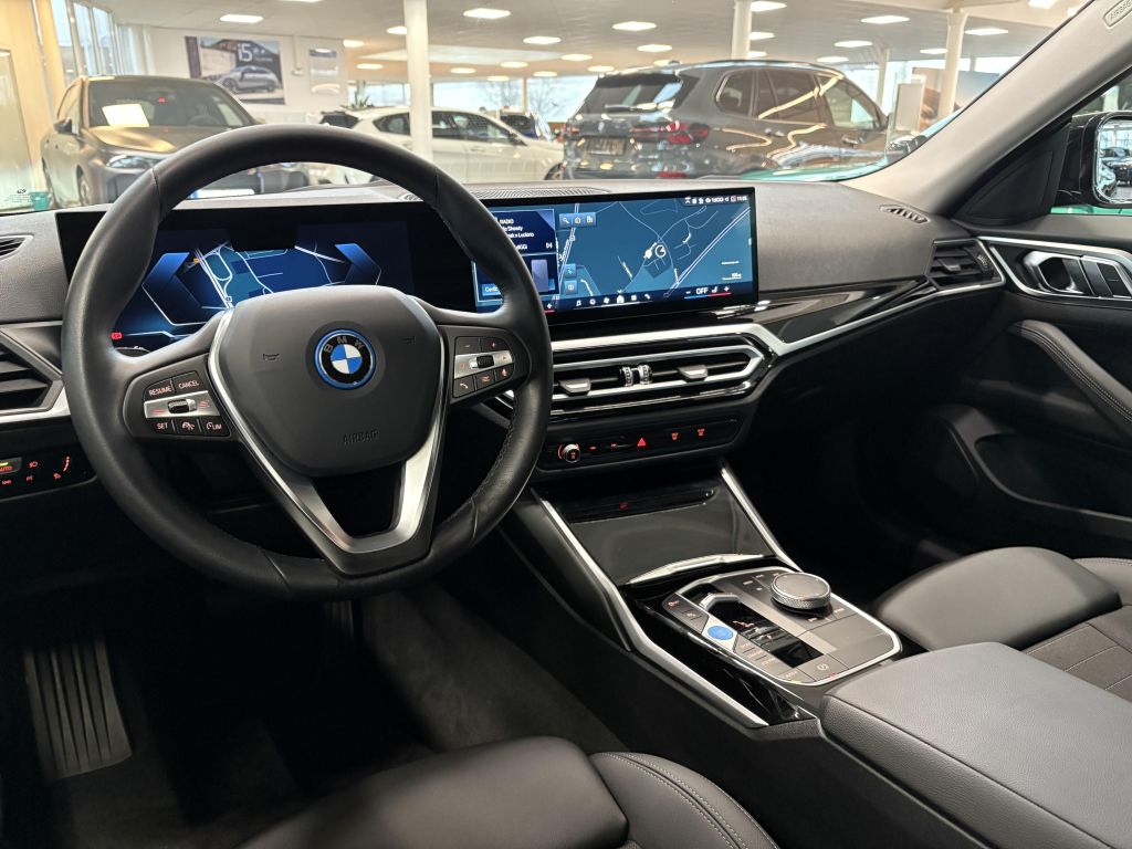 BMW i4 2023