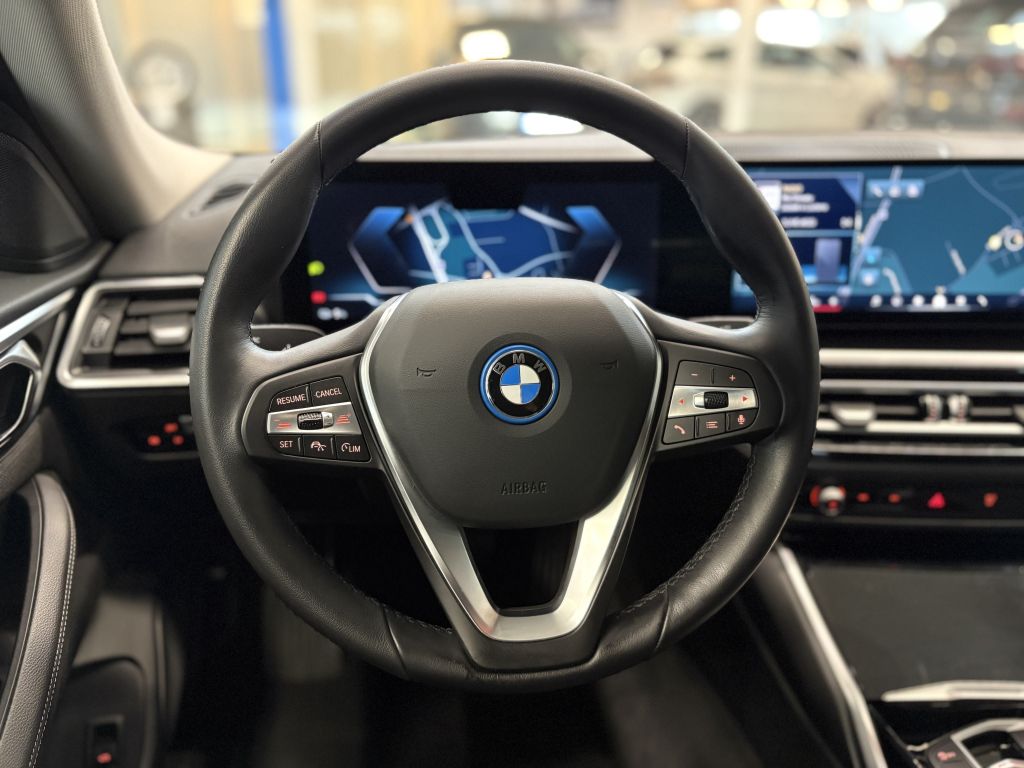 BMW i4 2023