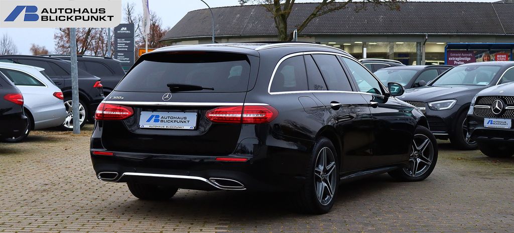 Mercedes-Benz E 300 2022