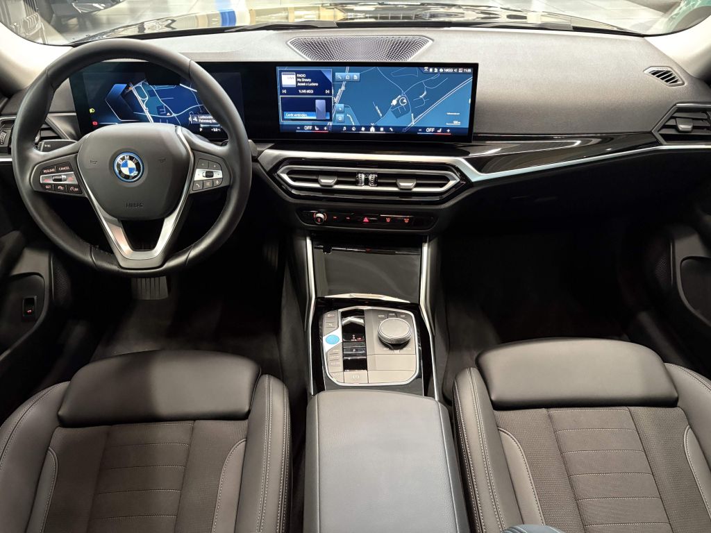 BMW i4 2023