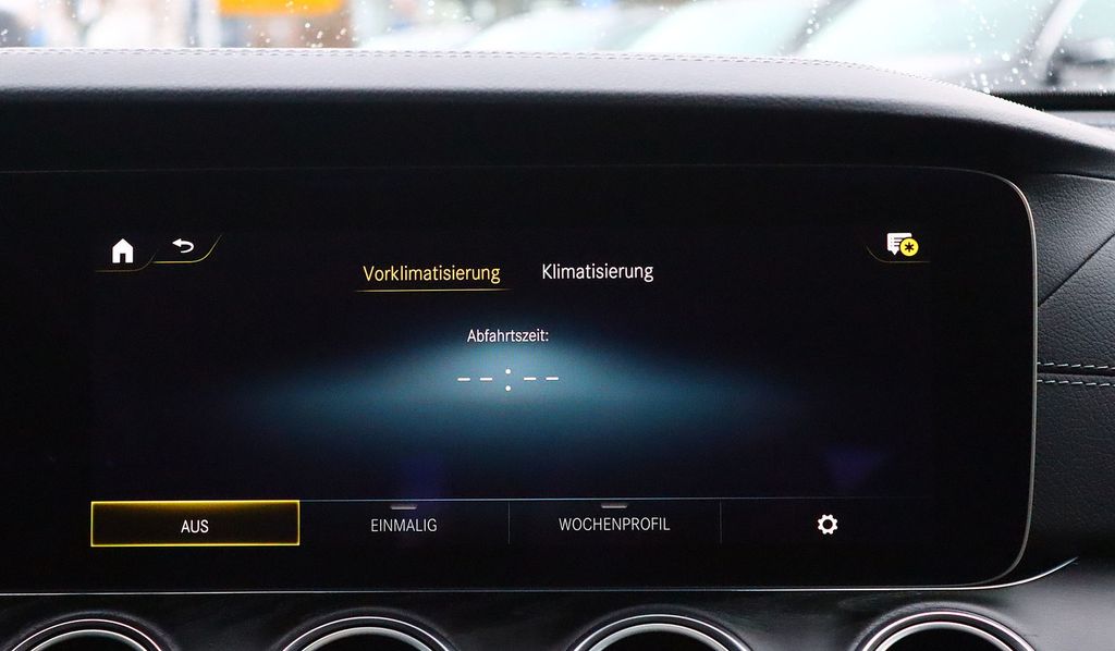 Mercedes-Benz E 300 2022