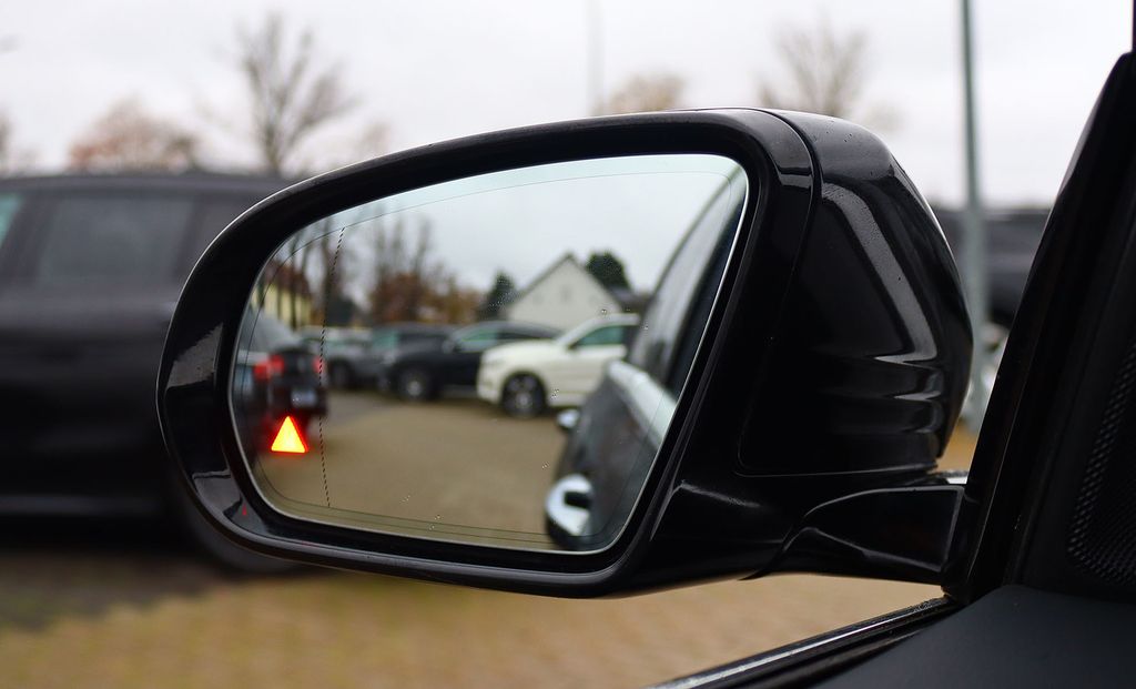 Mercedes-Benz E 300 2022