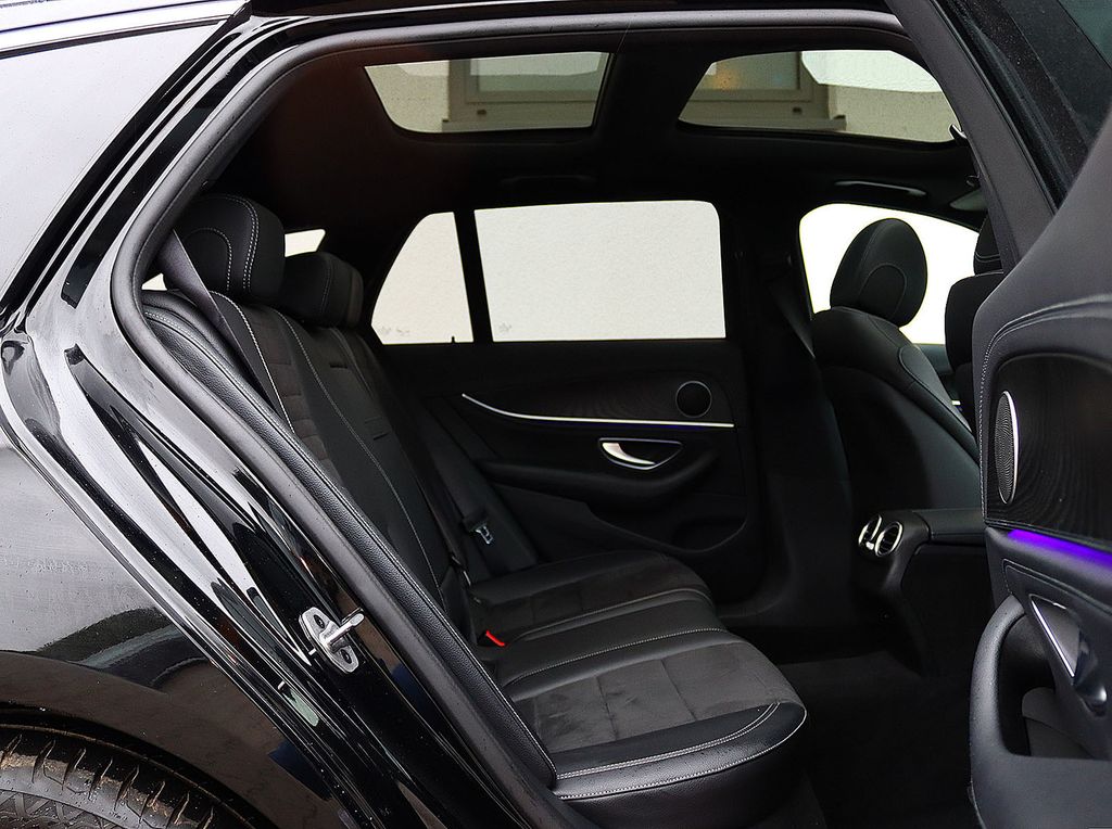 Mercedes-Benz E 300 2022