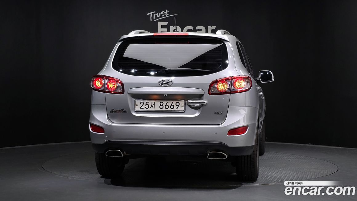 Hyundai Santafe 2011