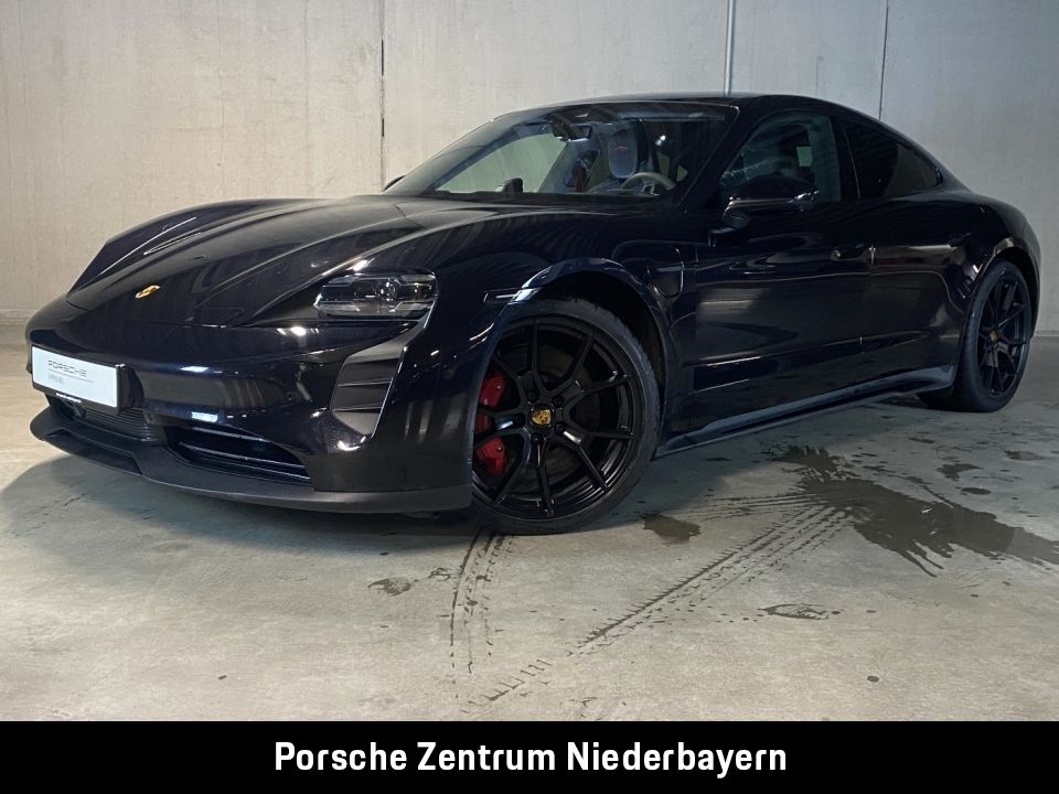 Porsche Taycan 2023