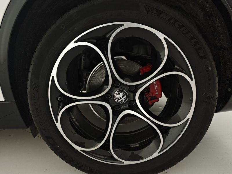 Alfa Romeo Stelvio 2024