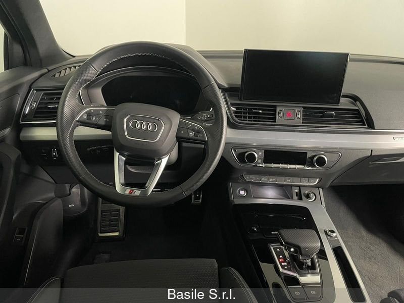 Audi Q5 2024