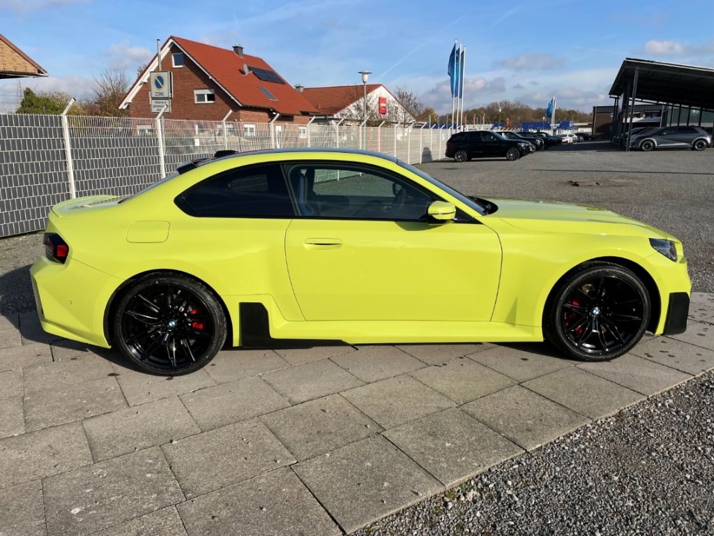 BMW M2 2025