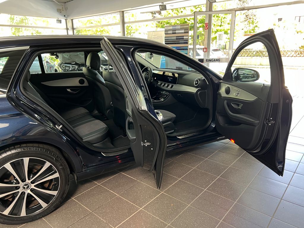 Mercedes-Benz E 300 2021